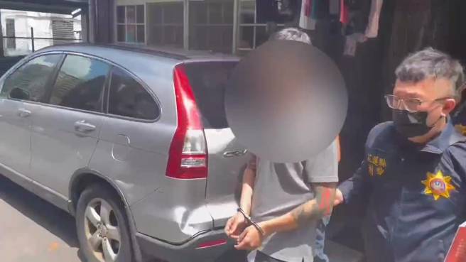 花莲刑大破「假申办手机可贷款」三嫌落网遭羁押。（图／警方提供）