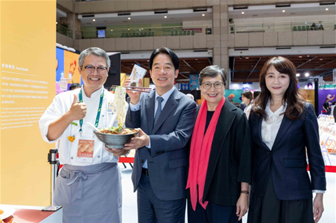 2024台湾美食展今8/2日在台北世贸一馆盛大开幕，赖清德总统还有两百位贵宾蒞临台湾美食展开幕典礼。(照片/台湾观光协会提供)