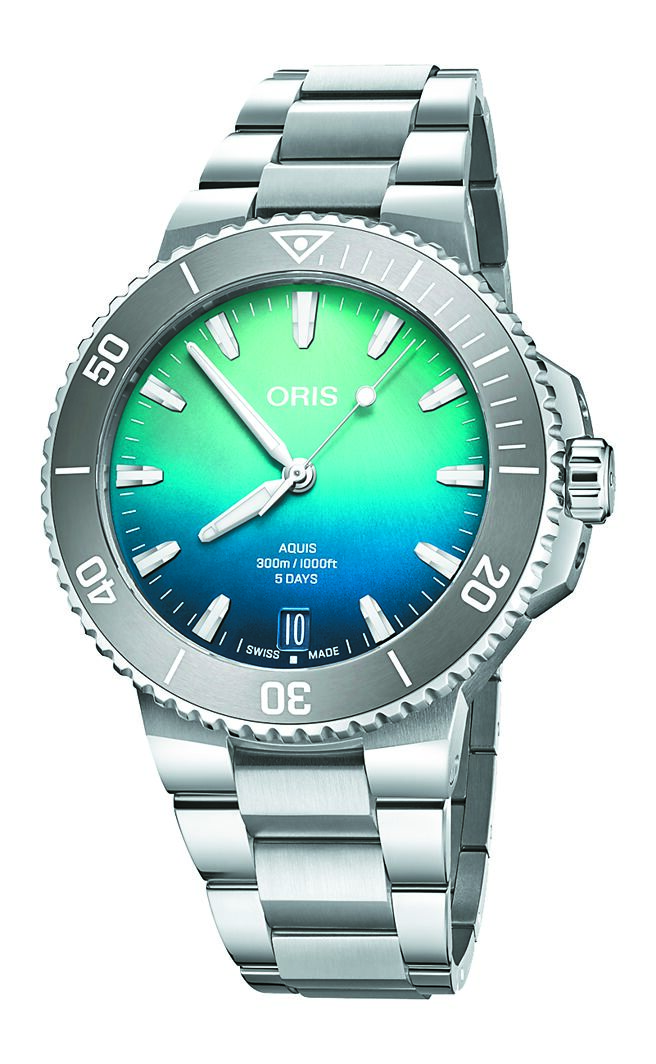 ORIS今年推出第四代大堡礁限量表，部分收益捐助復育大堡礁珊瑚，限量2000只，12万8800元。（ORIS提供）