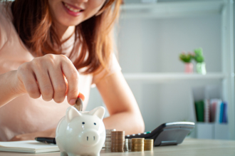 00900今年績效贏56、878、919 沒燒老本也沒平準金 純股息衝7.5％ 網友respect給過