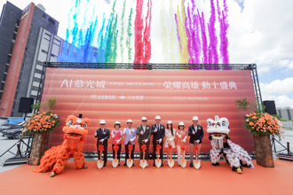 清景麟攜手三地集團！高雄史上最強大案「AI慕光城」宣告動工