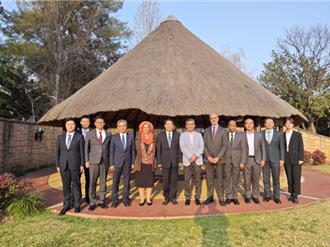 陸政府歐亞事務特別代表李輝   訪南非穿梭外交