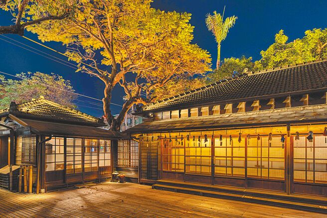 虎尾4栋老建筑的光环境获得德国红点设计奖，郡守官邸目前是「云林故事馆」。（云林县府文化观光处提供／周丽兰云林传真）