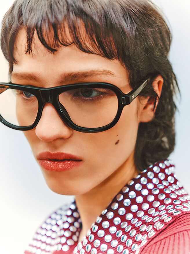 Sandro 2024女装强调一种超然的对立性。（Sandro提供）