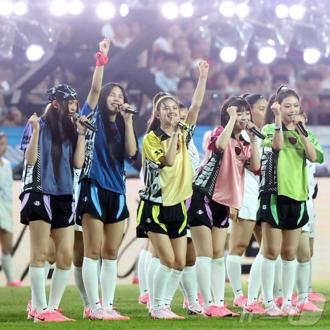 New Jeans客製化球衣超可愛 開球同款球衣打折中