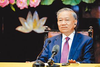 海納百川》蘇林掌權後的越南政局（張競）