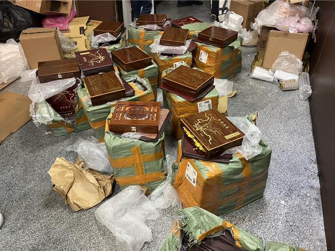 第四警分局破获投资普洱茶诈骗案。（民眾提供／陈淑娥台中传真）