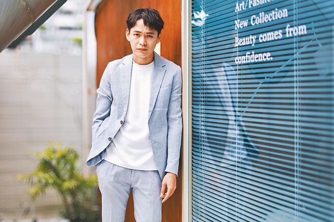 「3寶爸」黃鐙輝願為兒女犧牲一切。（羅永銘攝，服裝提供／Boss）