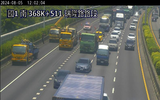 駕駛注意！國1南向高雄瑞隆段「4車追撞」  回堵5公里塞爆