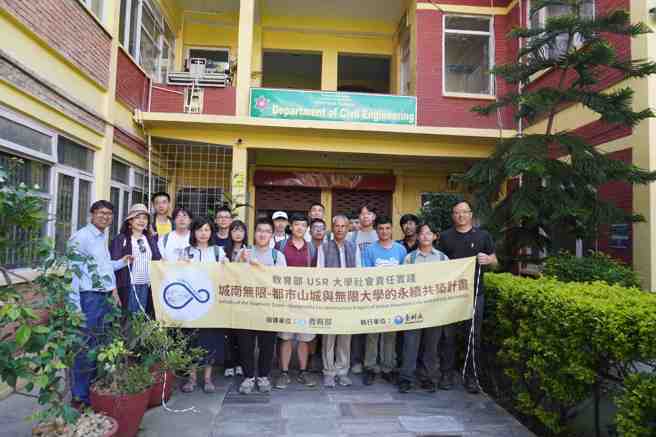 臺科大团队参访特里布万大学合影。（照片/国立臺湾科技大学提供）