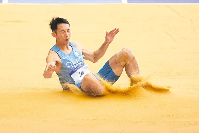 林昱堂最終成績7公尺70無緣晉級跳遠決賽。（中時奧運採訪團攝）