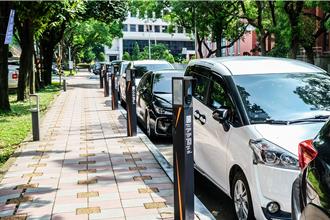新竹設智慧停車柱效率提升3成 竹東將實施要求竹北跟進