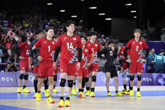 巴黎奥运》义大利史诗级逆转日本男排 小野寺太志要命失误遭球迷炮轰