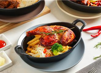 饭店农历7月推优惠迎饿鬼与醉鬼 烤嫩鸡买1送1、3杯特调666元