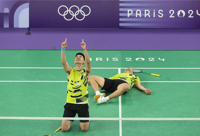 国民党立委翁晓玲在「麟洋配」夺金后，在微信发文称是「中国人的骄傲」时，立即遭到绿营网军、侧翼的围剿。（中时奥运採访团）