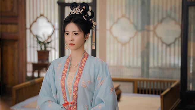 白鹿在《寧安如夢》挑戰重生題材。（中天娛樂台提供）