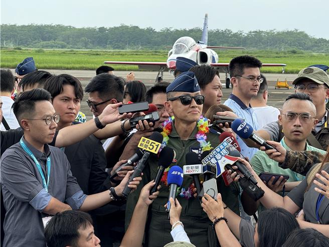 雷虎小組領隊劉世鈞中校。（李奇叡攝）