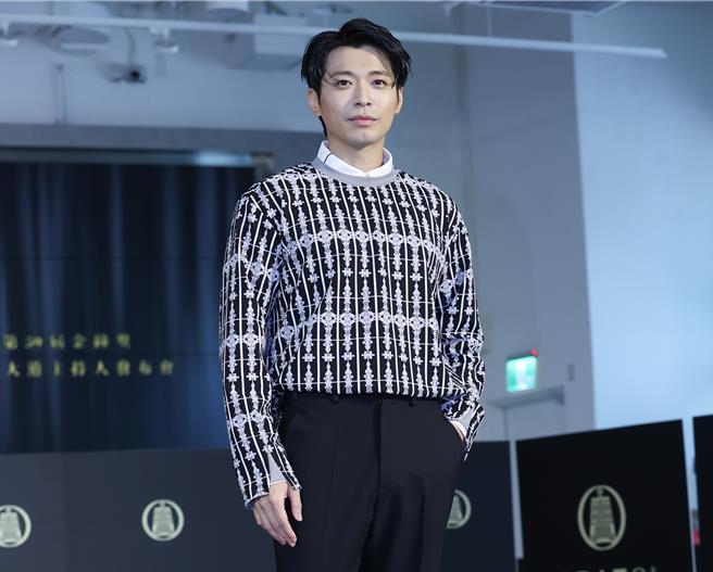 侯彦西首次主持就老神在在。（陈俊吉摄）