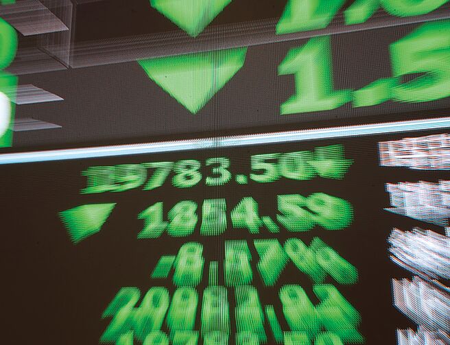 台股剧烈震盪，今天回吐涨幅。（图／报系资料照）