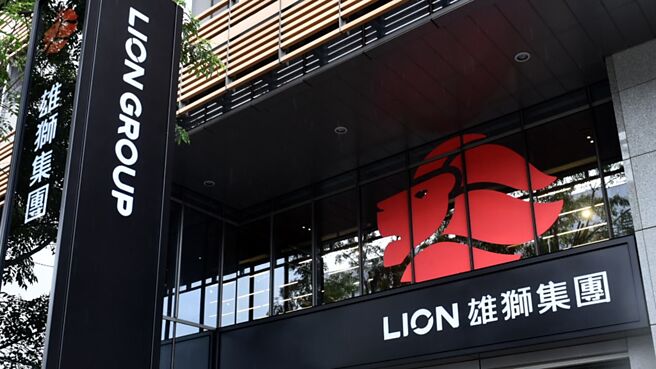 受惠国人疯出国，旅行社业者雄狮上半年每股税后纯益达6.64元，创上市以来同期新高。图／本报资料照片