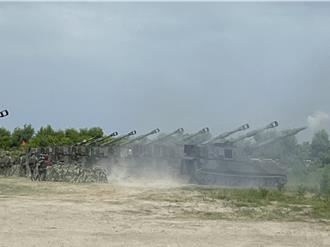 超震撼！國軍番仔寮海岸重砲射擊 超強火力展防衛