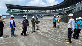 成棒主球場改人工草皮被罵翻 體育局這麼說