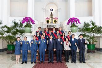 中興大學6位教授、校友當選第48屆全國十大傑出農業專家