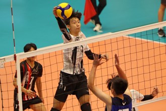 排球》豐商連霸遭阻斷 內湖高工「意外 」登峰造極奪首冠