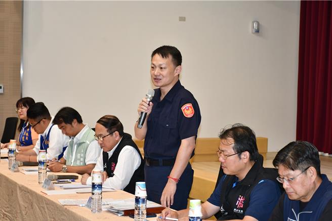 桃園市政府警察局蘆竹分局於6日晚上6至8時在分局7樓禮堂舉辦社區治安會議。（蘆竹警分局提供）