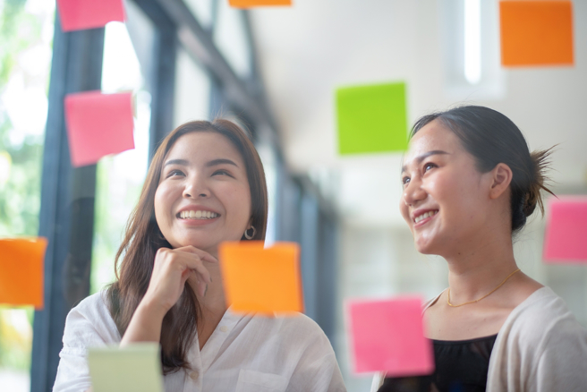下半年鼠、猴2生肖能靠貴人幫襯，擺脫不順利，增加財富機會。（示意圖：shutterstock／達志）