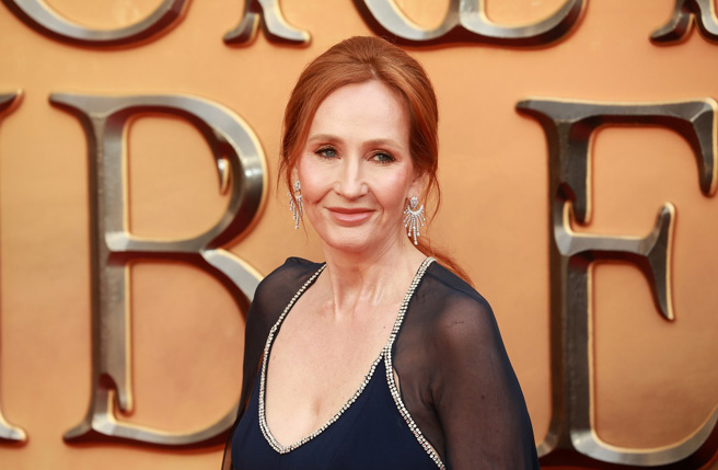 《哈利波特》作者JK羅琳近日發文質疑我國拳擊好手林郁婷性別，慘遭洗版，但本人仍堅持己見。(圖：shutterstock／達志)