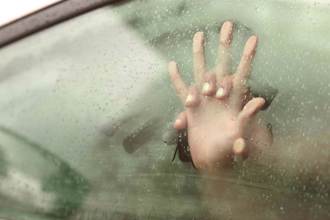 嫩妹狂戰人夫羞喊「妹妹好痛」！正宮見海量鹹濕簡訊 崩潰了