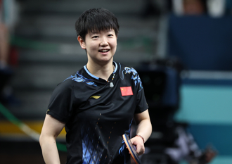 巴黎奧運》桌球女單抱銀沒差！大陸孫穎莎粉絲暴漲「簽名卡炒到6.2萬元」