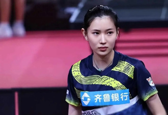 球后陪練員被封「桌球劉亦菲」紅了！高顏值連法國眼鏡弟都心動