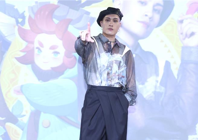 YELLOW黃宣8日出席代言手遊記者會。（陳俊吉攝）