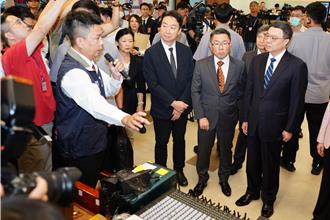 台美打詐！調查局偵辦豪宅大型中繼機房    攜手FBI破獲美國據點