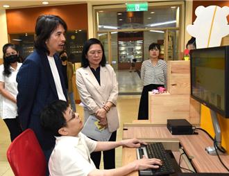 國台圖建立無障礙閱讀系統 打造身心障礙者專屬行動圖書館