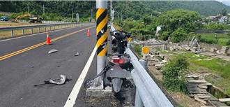 台东金峰机车自撞护栏　骑士摔落边坡头部重创身亡