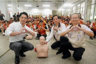 亲临替代备役演训召集 蒋万安勉励北市役男共同守护家园