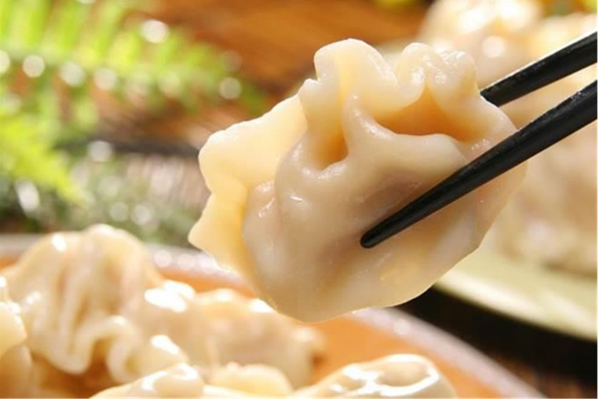 一位在国外的网友好奇自己包水饺，如何才能消除虾子异味。（示意图：shutterstock／达志）