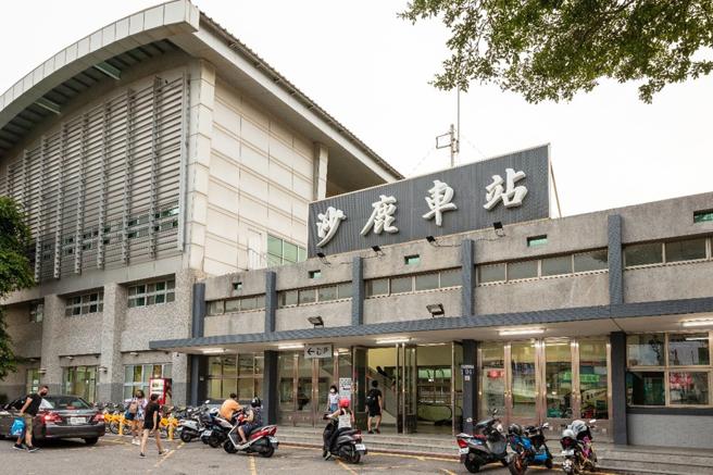 具备人口与建设等丰富利多，海线唯一双轨机能的沙鹿站旁自办重划区已成自住与置产最具潜力的区块。图/胜丽交响曲提供