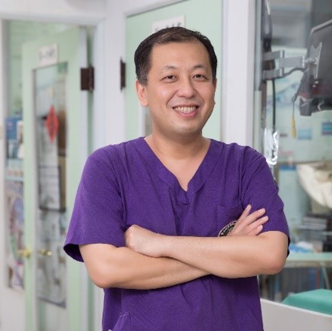 翁医师提醒，猫咪关节炎等问题的早期诊断和治疗，可以大大提升宠物的生活质量，避免疼痛恶性循环。