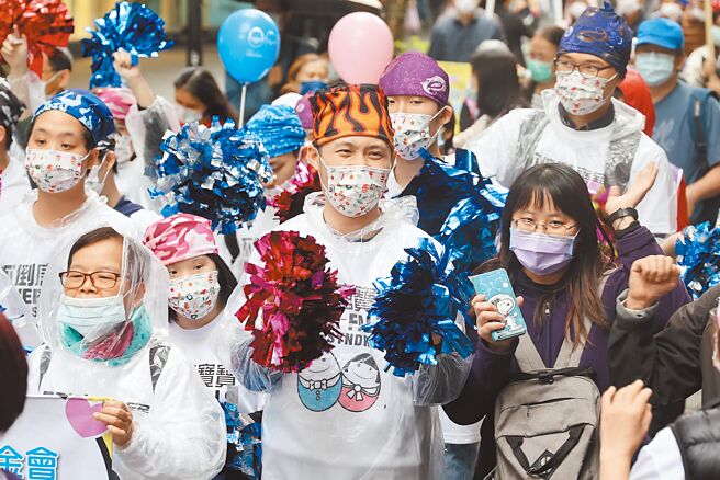 衛福部7日預告《身權法》修正草案，針對歧視身障者言論，增訂擴大適用範圍、加重罰則。圖為唐氏症基金會活動。（本報資料照片）