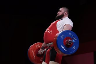 巴黎奥运》挺举252公斤只是前菜！乔治亚大力士预告无限量级3连霸