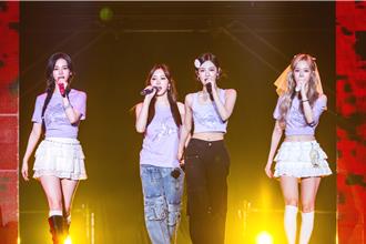 aespa陪台粉共度七夕情人節！演唱會後台遊戲室玩翻
