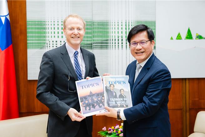 外交部长林佳龙昨接见台湾美国商会（AmCham Taiwan）理事长Dan Silver一行。（图取自林佳龙脸书）