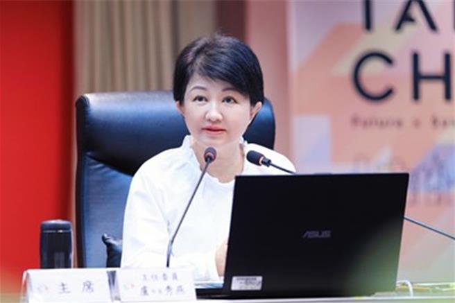 市長盧秀燕宣布，今年上半年PM2.5平均值16.9微克、優於全國平均的17.0微克，且是近10年來空品第2好。（台中市府提供）