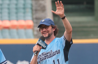 喬瑟夫高登李維在台開球自評62分　曝家人興趣最愛大谷翔平