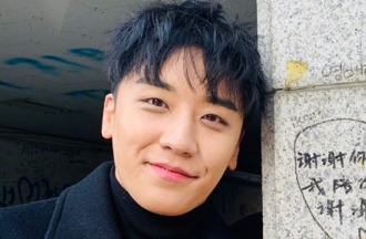 胜利出狱1年后首发声！称「要带GD来夜店」道歉了 亲吐近况