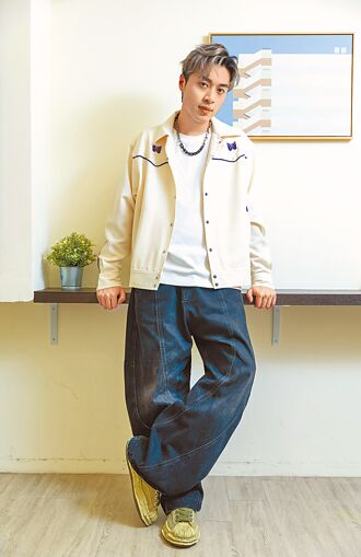 潘宇謙揪天王嫂K歌 讚陳奕迅女兒好歌喉